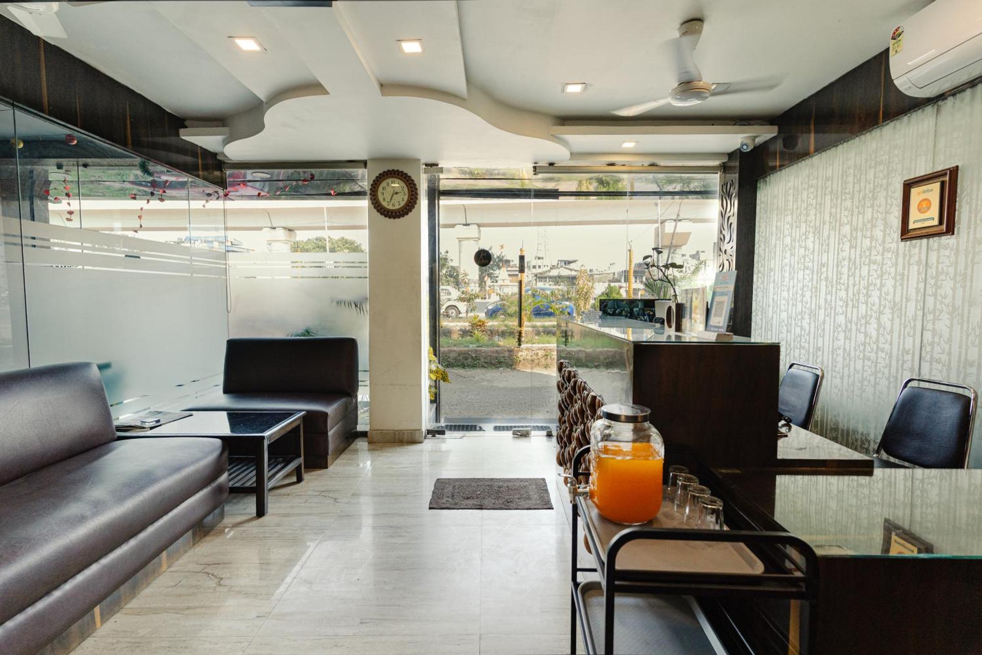 Hotel Sheldon International Near Science City Kalküta Dış mekan fotoğraf