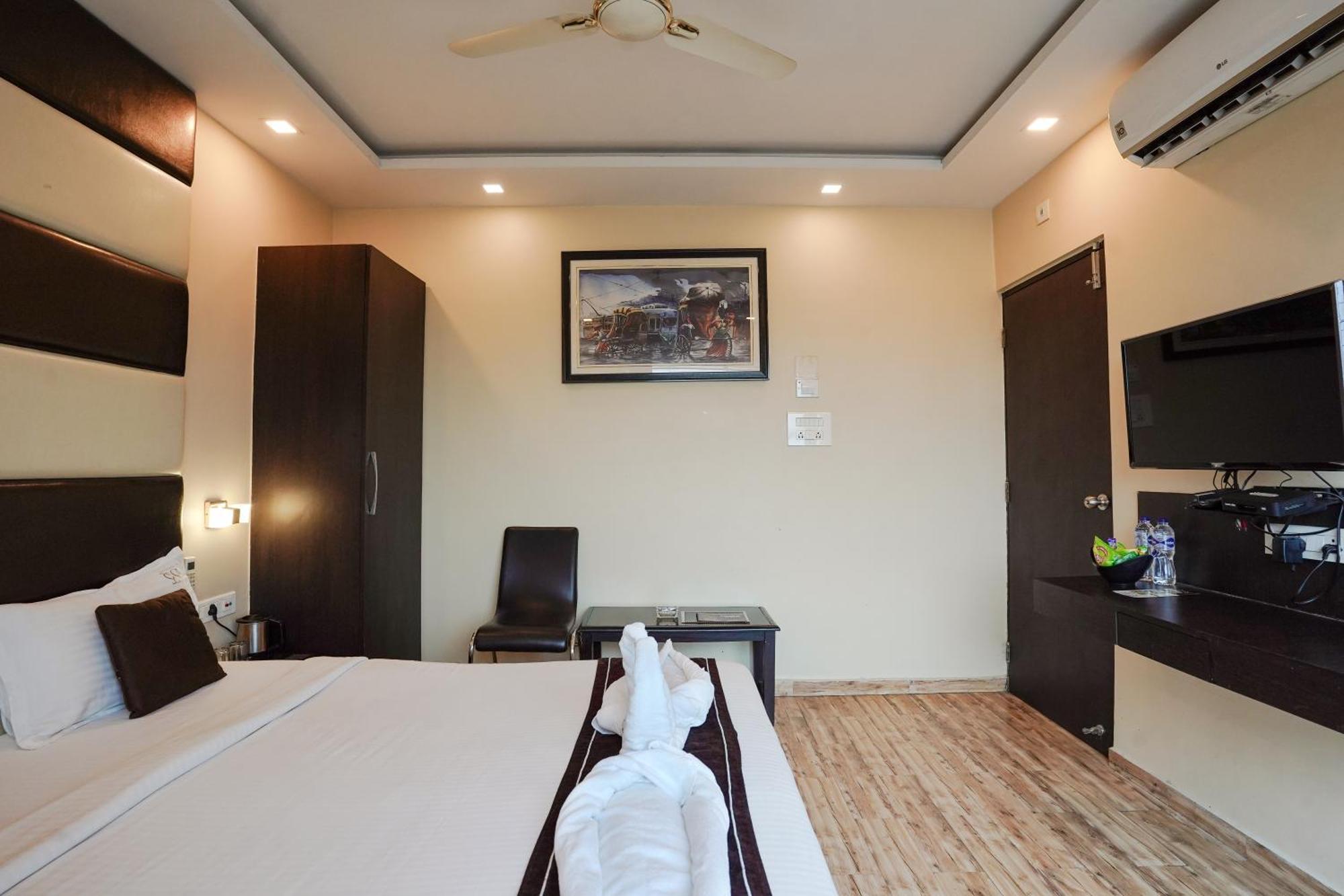 Hotel Sheldon International Near Science City Kalküta Dış mekan fotoğraf