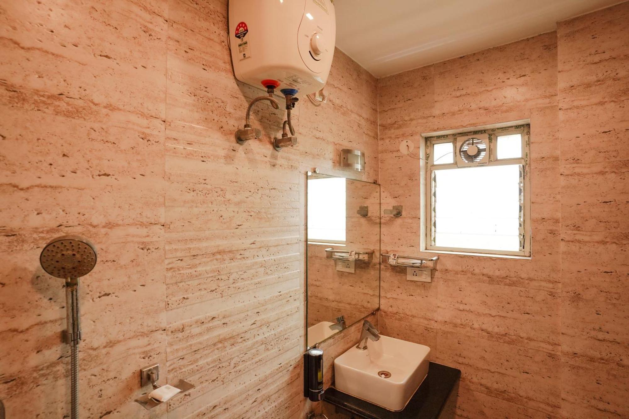 Hotel Sheldon International Near Science City Kalküta Dış mekan fotoğraf