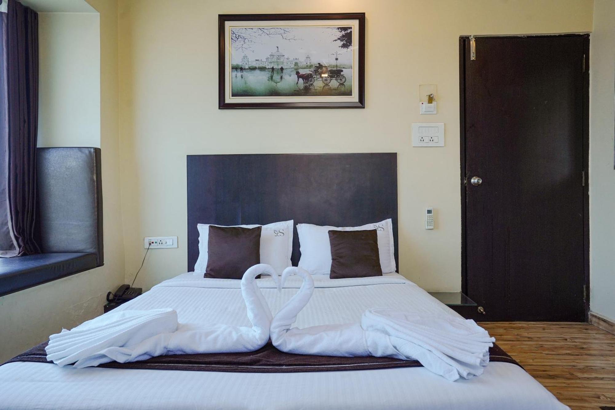 Hotel Sheldon International Near Science City Kalküta Dış mekan fotoğraf