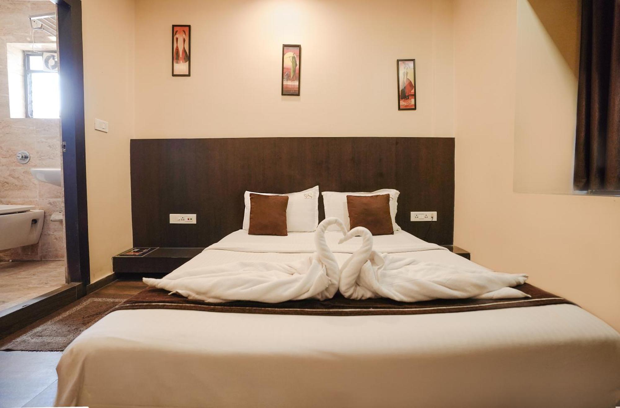 Hotel Sheldon International Near Science City Kalküta Dış mekan fotoğraf